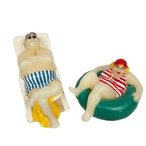 Vintage Novelty Beach Goers Man & Women Innertube‎ Funny Candle Set of 2 U20